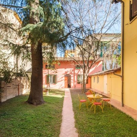 Piazza Maggiore - Il Sentiero Apartment With Private Garden Bologna Exterior photo