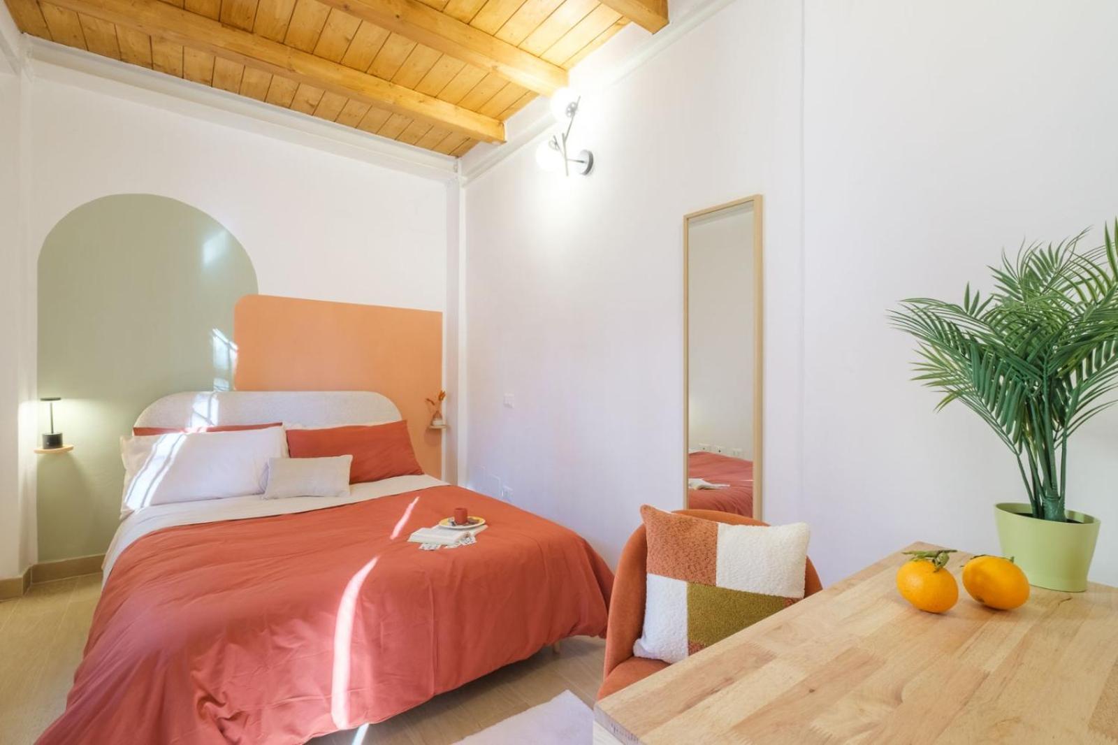Piazza Maggiore - Il Sentiero Apartment With Private Garden Bologna Exterior photo